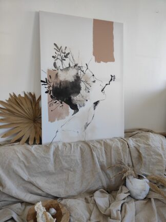 Kobieca natura (cegła) na płótnie 90x130 cm